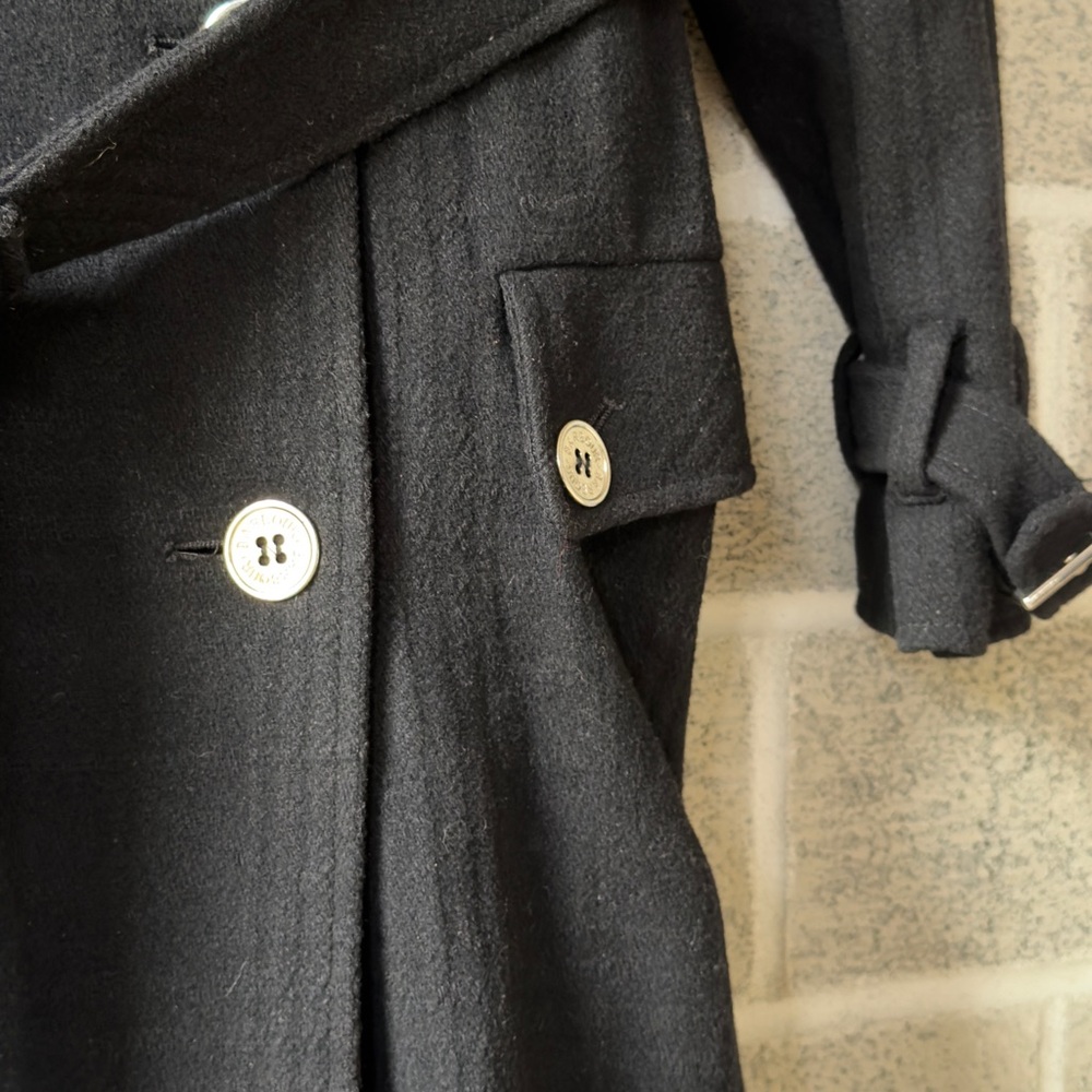 100% Wool Barbour Navy and Gray Plaid Lined Jacket with Label Detail - Picture 3 of 16